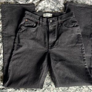 Abercrombie & Fitch High Rise 90s Relaxed Jean